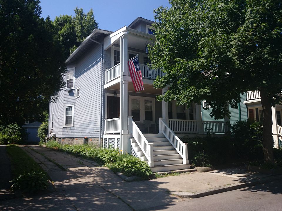 2nd image of 20 Halifax St