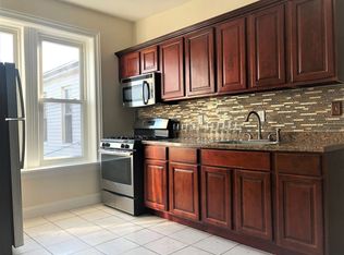 425 Cleveland St APT 2R, Brooklyn, NY 11208