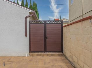 1801 Glencoe Way, Glendale, CA 91208