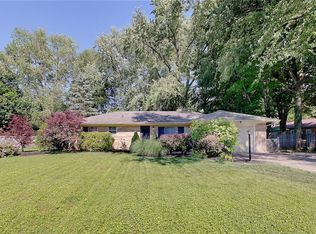 9811 Chesterton Dr, Indianapolis, IN 46280