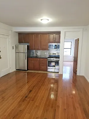 Rented by Page Real Estate | media 6