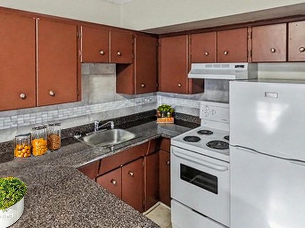 1 bedroom rental in Abbotsford — photo 2