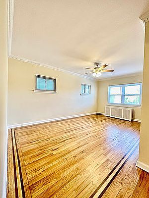 1st image of 2583 45th St #2