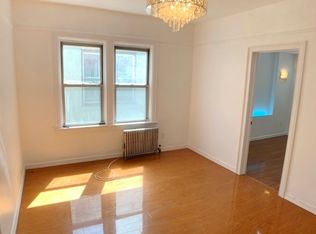 26-23 29th St #2C, Astoria, NY 11102