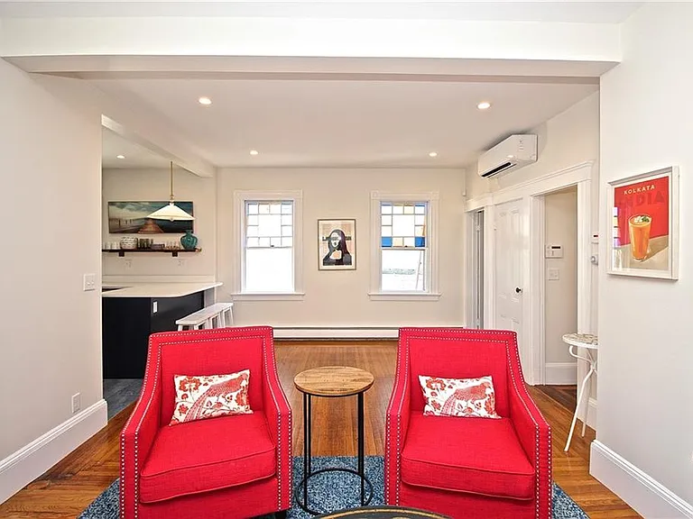 700 Thames St — Photo 12