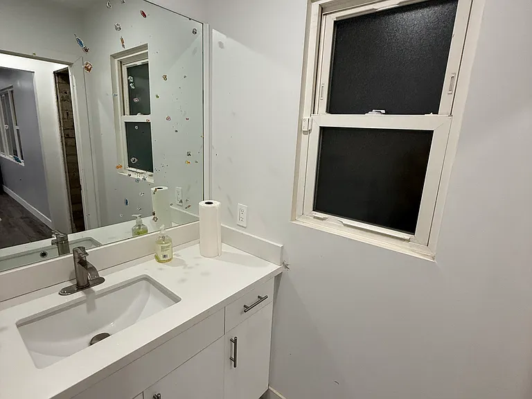2321 W Avenue M4 — Photo 18