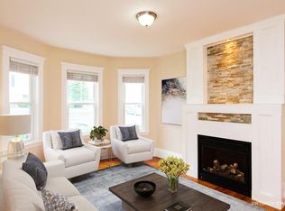 20 Montvale St #1, Roslindale, MA 02131
