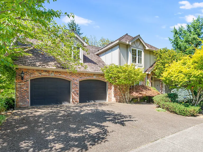 2377 NW Birkendene St — Photo 35