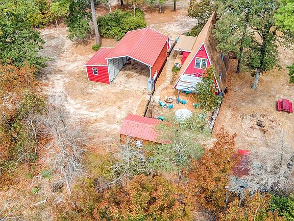 3rd image of 602 King Arthur Ct