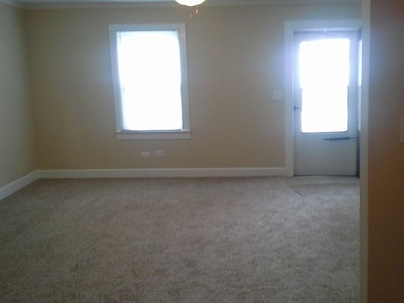 5th image of 921 5th Ave
