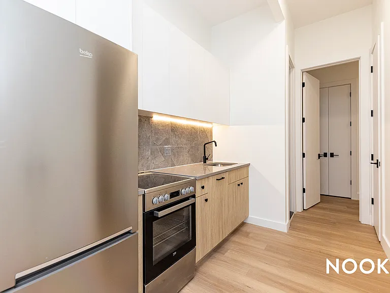 589 Knickerbocker Ave #1D — Photo 9