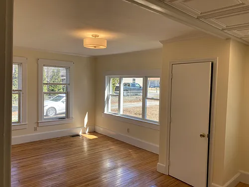 28 Highland St Photo 1
