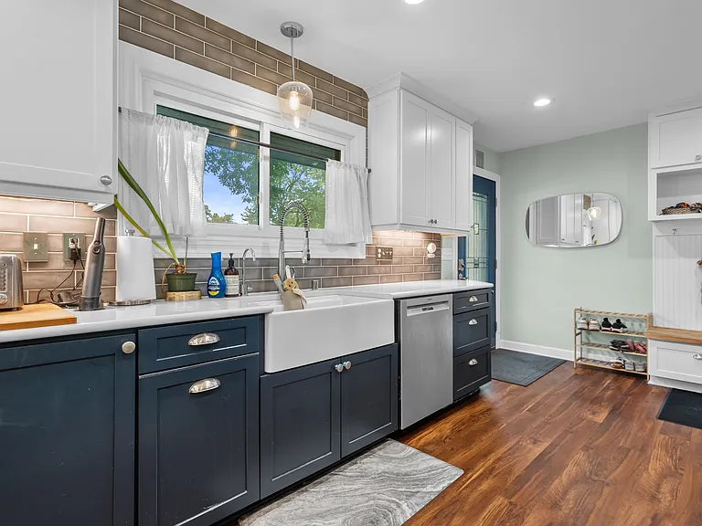 2520 Jodon Ct — Photo 10