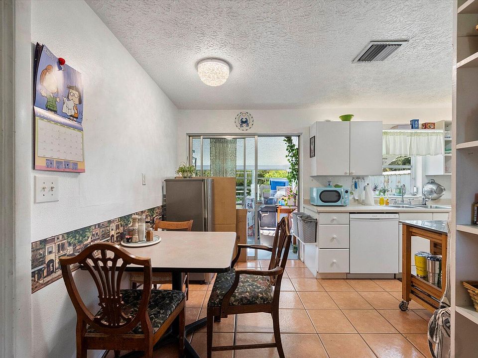 1st image of 2279 NW Sunset Boulevard