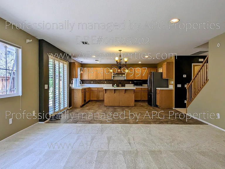 2439 N Cameo Ct — Photo 19