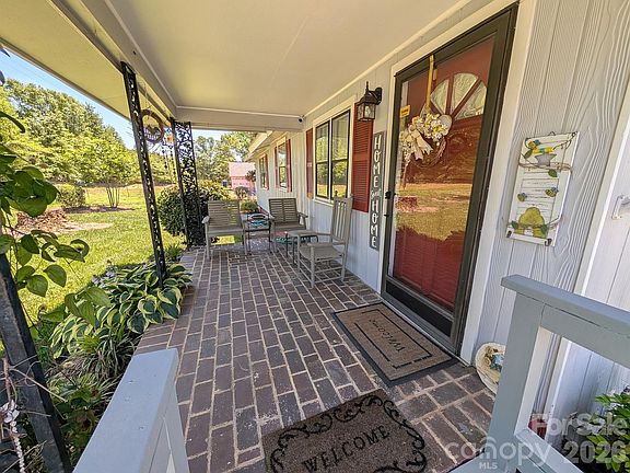 2nd image of 4053 Roddey Rd