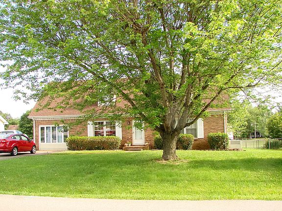 2nd image of 365 Grassland Dr