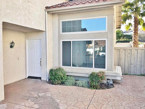 2nd image of 39315 Medina Ct