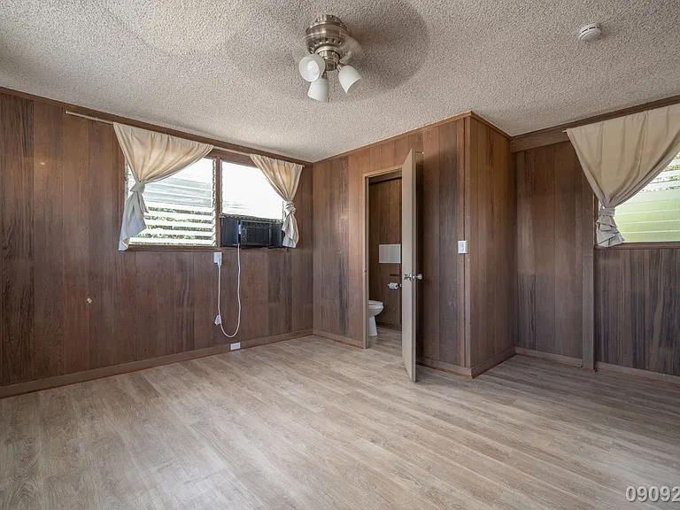 1341 Komo Mai Dr #B — Photo 19