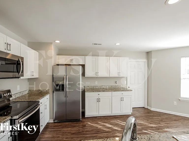 4018 Shadow Pines Cir — Photo 8