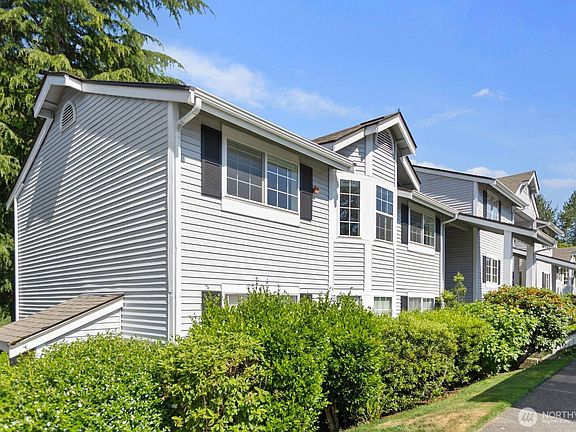 2nd image of 23333 Cedar Way #C201