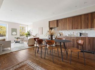 126 1st Pl APT 4, Brooklyn, NY 11231