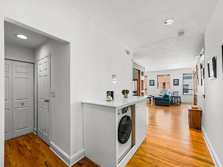 94 Washington St #20 — Photo 2
