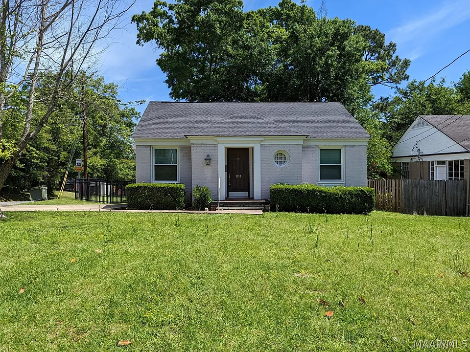 101 Oak Forest Dr