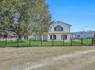 1902 Fm 563, Anahuac, TX 77514