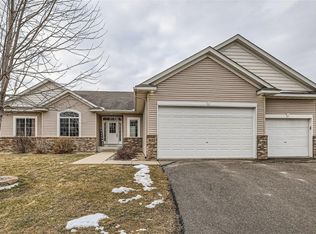 932 Breckenridge Ln, Montrose, MN 55363