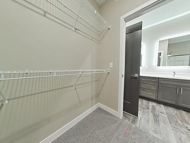 Altair Luxury Apartments — Photo 43