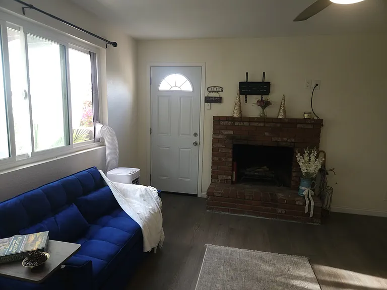 Pascal Ave — Photo 1