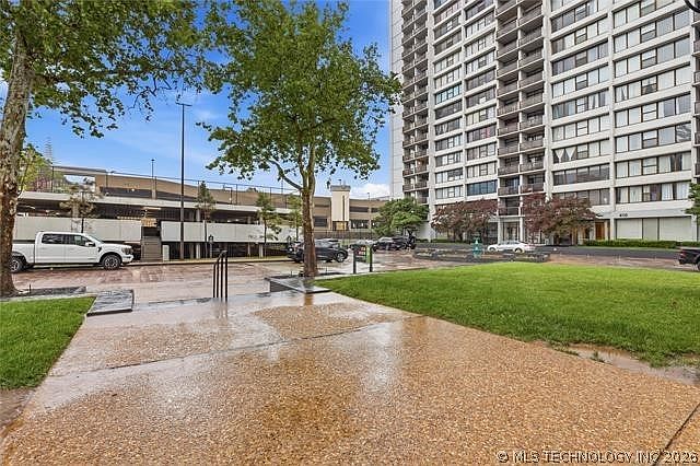 1st image of 450 W 7th St #1804