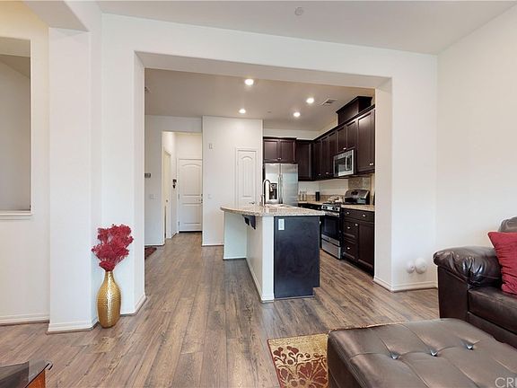4th image of 23940 Calle Del Sol Dr
