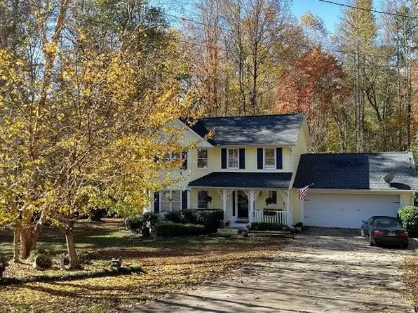 4444 Oak Creek Dr, Gainesville, GA 30506