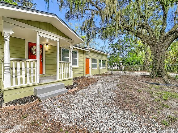2nd image of 2891 DEL RIO Drive