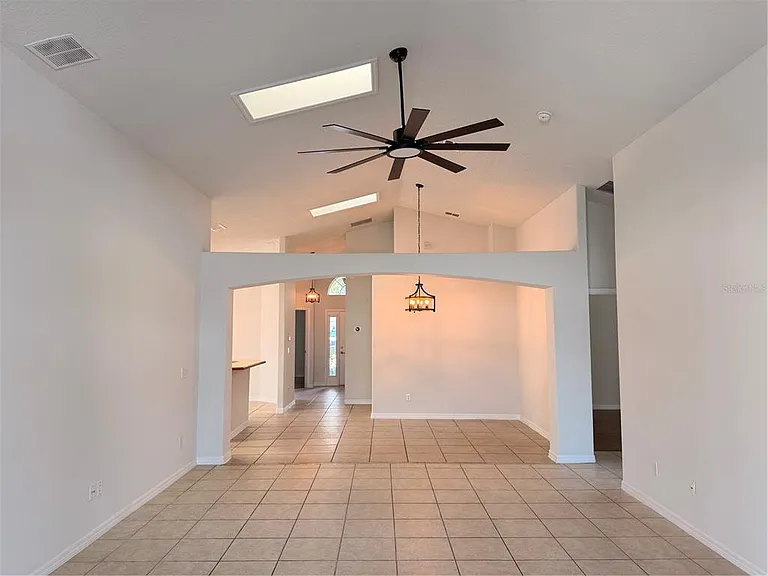 2604 Luiseno Way — Photo 7