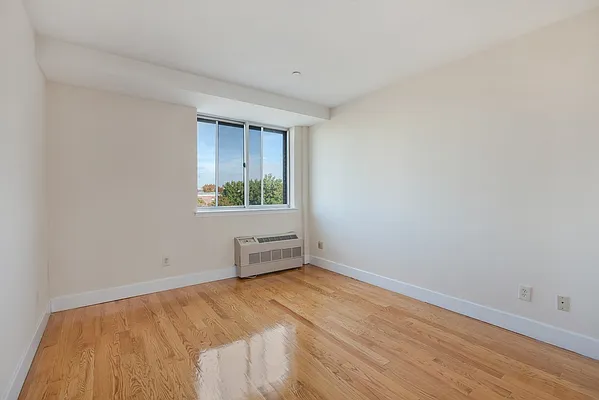 Rented by Corcoran | media 38