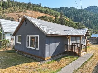 214 2nd St, Klickitat, WA 98628