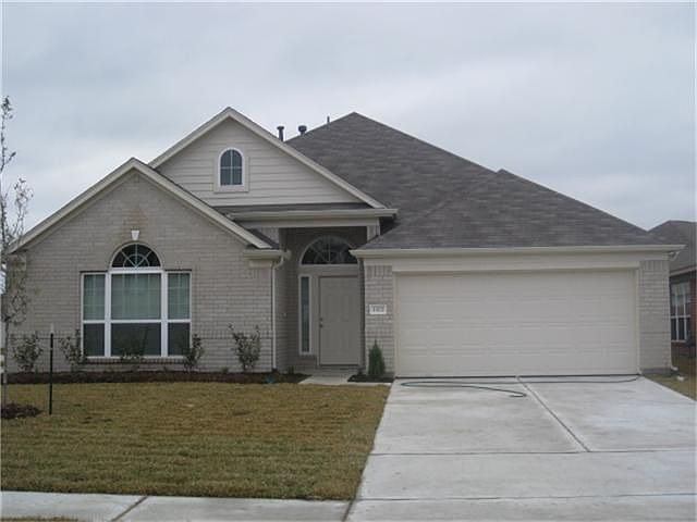 1st image of 1322 York Creek Dr