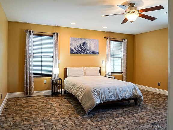 5th image of 4024 Little Bay Ave #14998816