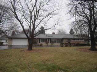 1205 Wilmot Rd, Deerfield, IL 60015