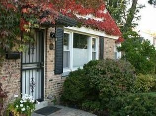 326 Nora Ave, Glenview, IL 60025