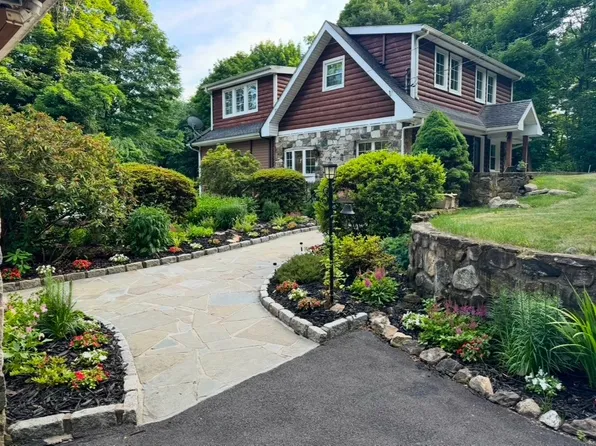 3 Fern Road, Mahopac, NY 10541