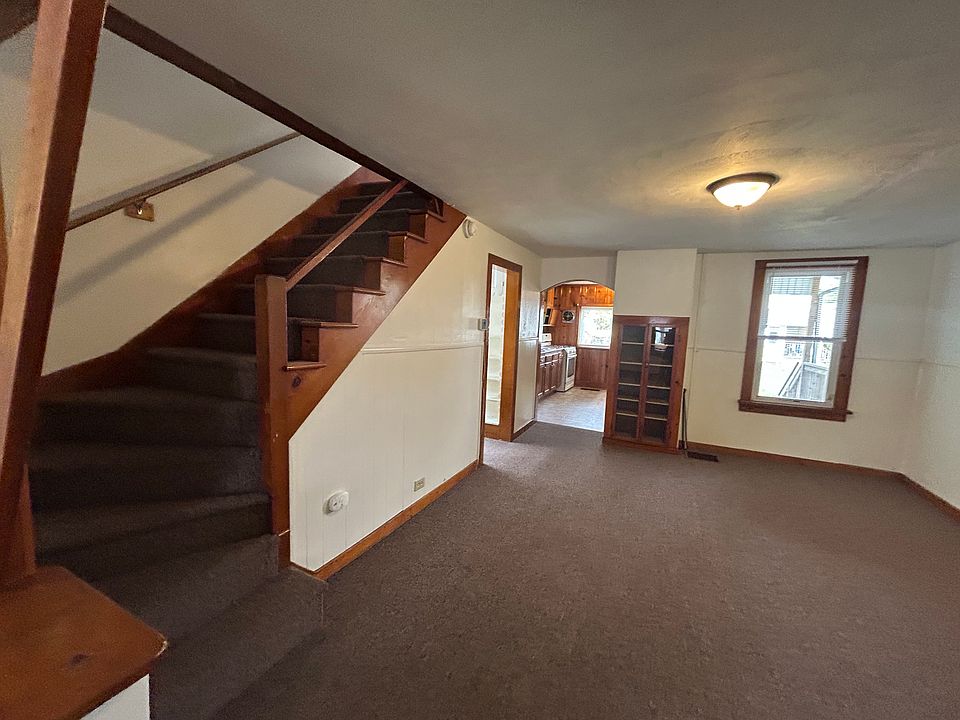 Family / Dining Room