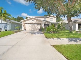15081 Topsail Ct, Naples, FL 34119
