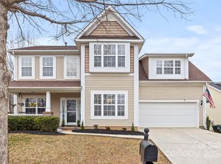 6717 Carrington Pointe Dr, Huntersville, NC 28078
