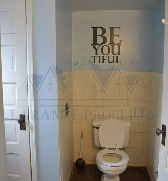 358 N 5th St #A — Photo 16