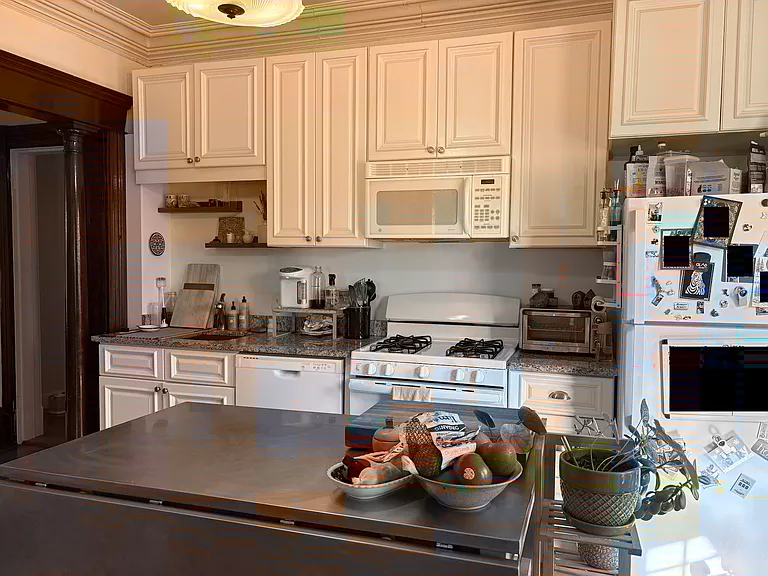 67 Thurston St #2 — Photo 13
