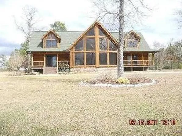 101 Trace Ct, Montgomery, TX 77316
